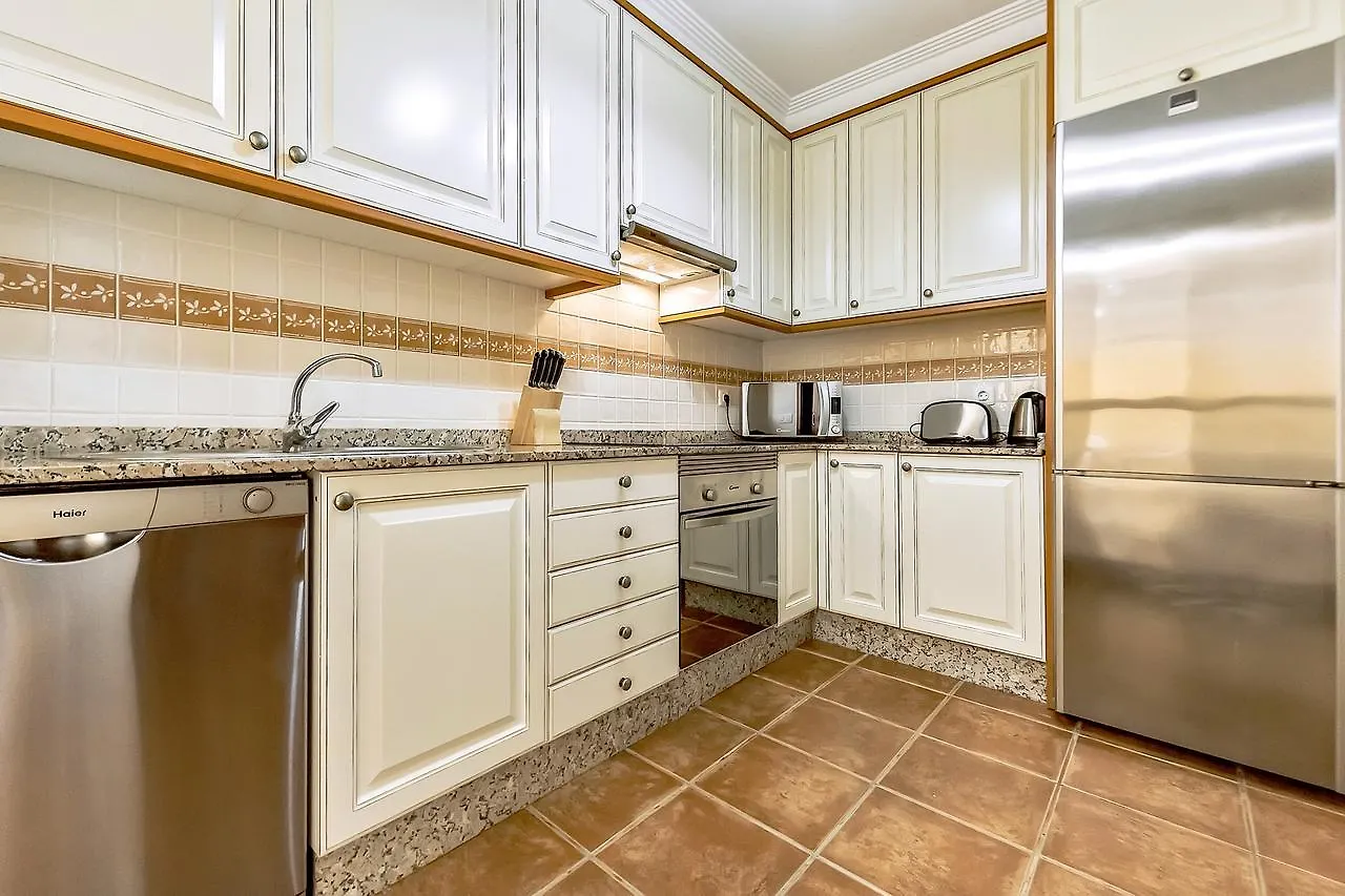 Family Townhouse La Tejita Apartman 0*,