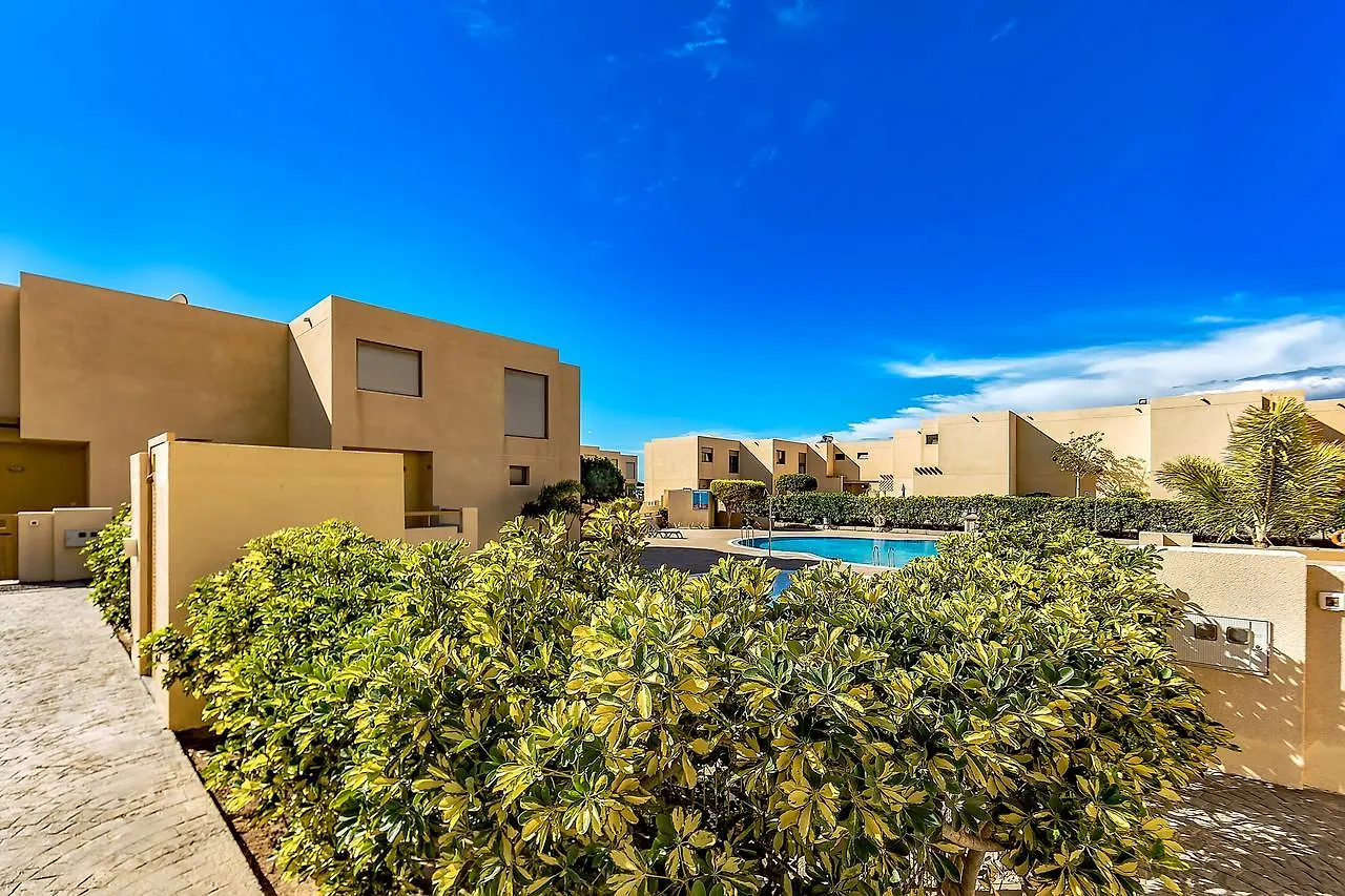 Family Townhouse La Tejita Apartman